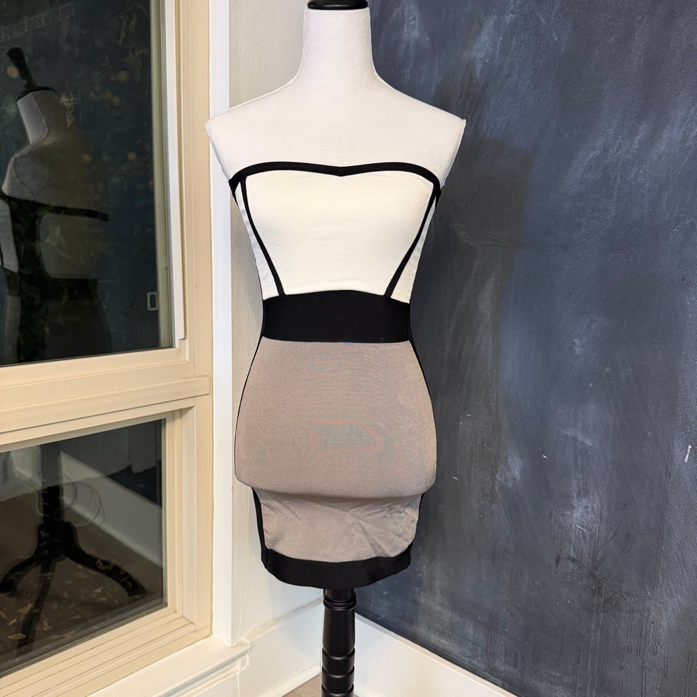 bebe Bandage Mini Dress Womens XS Strapless Colorblock Black White Gray Bodycon